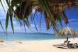 Fidji - Coconut Cruiser - Détente sur la plage
