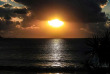 Nouvelle-Calédonie - Ile des Pins - Coucher de soleil en baie de Kuto © Laurent Brizard