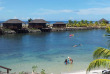 Samoa - Upolu - Aga Reef Resort & Spa - Le lagon avec les Island Villas en arrière-plan