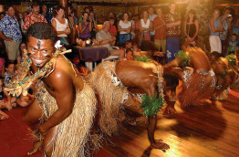 Fidji - Iles Mamanuca - Castaway Island - Restaurant, soirée fidjienne