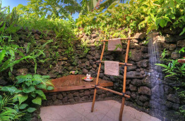 Fidji - Taveuni - Paradise Taveuni - Salle de bains extérieure