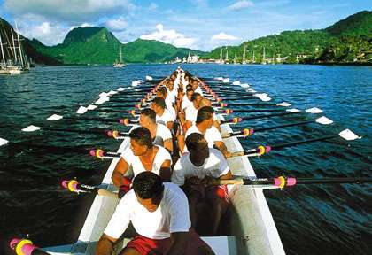 course de pirogues à American Samoa