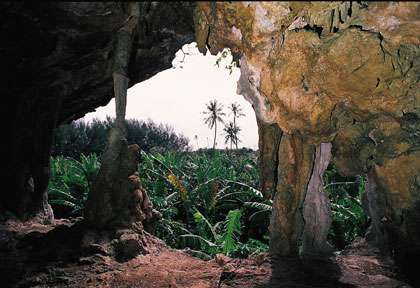 Grotte de rurutu