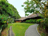 Papouasie-Nouvelle-Guinée - Rabaul - Kokopo Beach Bungalow Resort © Nobutsugu Sugiyama