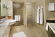 Australie - Sydney - Four Seasons Hotel Sydney - Salle de bains Premier Room © Gosney Paul