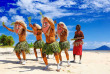 Papouasie-Nouvelle-Guinée - Rabaul - Kokopo Beach Bungalow Resort - Danseurs des îles Duke of York © Nobutsugu Sugiyama