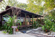 Vanuatu - Espiritu Santo - Barrier Beach Resort - Waves Restaurant & Bar © Niva Studios