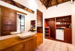 Vanuatu - Espiritu Santo - Barrier Beach Resort - Luxury Beachfront Fare