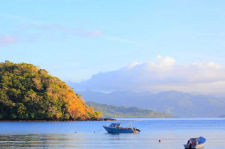 Fidji - Taveuni - Sau Bay Resort & Spa - Vue depuis la plage