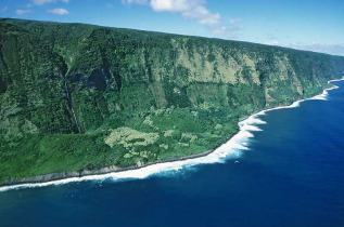 Hawaii - Big Island - Survol en hélicoptère de la côte d'Hamakua : 45 minutes © Hawaii Tourism Authority, Kirk Lee Aeder