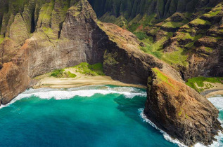 Hawaii - Kauai - Croisière snorkeling le long de la Na Pali Coast avec repas © Shutterstock, Felix Nendzig
