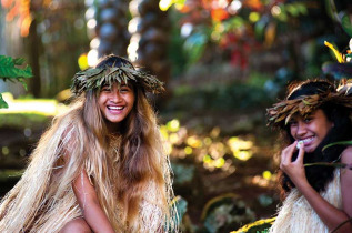 Iles Cook - Rarotonga - Soirée culturelle Ka'ara Island Night © David Kirkland, Cook Islands Tourism