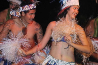 Iles Cook - Rarotonga - Soirée culturelle Ka'ara Island Night © Cook Islands Tourism