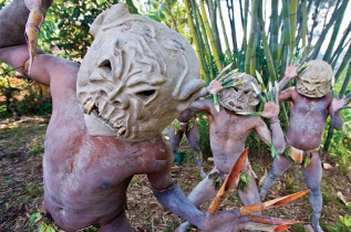 Papouasie-Nouvelle-Guinée - Goroka, les Mudmen d'Asaro © Papua New Guinea Tourism Authority