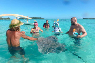 Polynésie française - Moorea - Lagon Miti en Pirogue à balancier