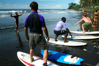 Polynésie française - Tahiti - Cours privé de Surf avec Michel DemontV