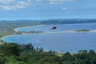 Vanuatu - Efate - Tyrolienne dans la canopée