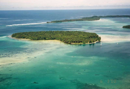 Iles Salomon - Munda - Zipolo Habu Resort - Vue aérienne de Lola Island