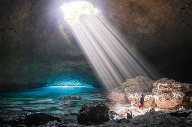 Vanuatu - Tanna - La grotte bleue © Vanuatu Tourism Office, Joel Johnsson